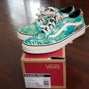 Vans Old Skool Decay Shoes-Out of Print